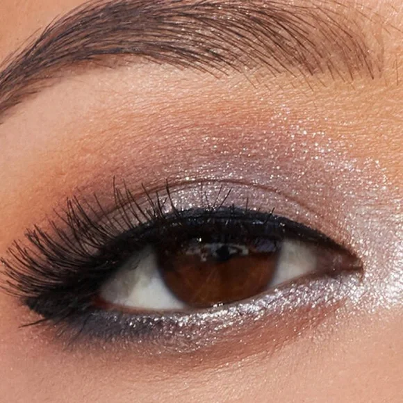 Urban Decay | Wild West Eyeshadow Palette NEW - Picture 4 of 11